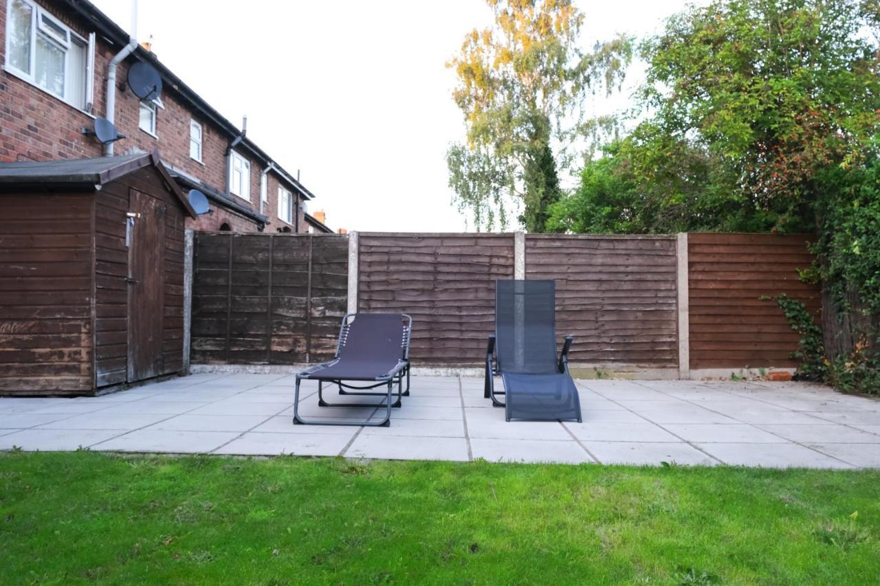 Bee Stays - Northway House Warrington  Extérieur photo